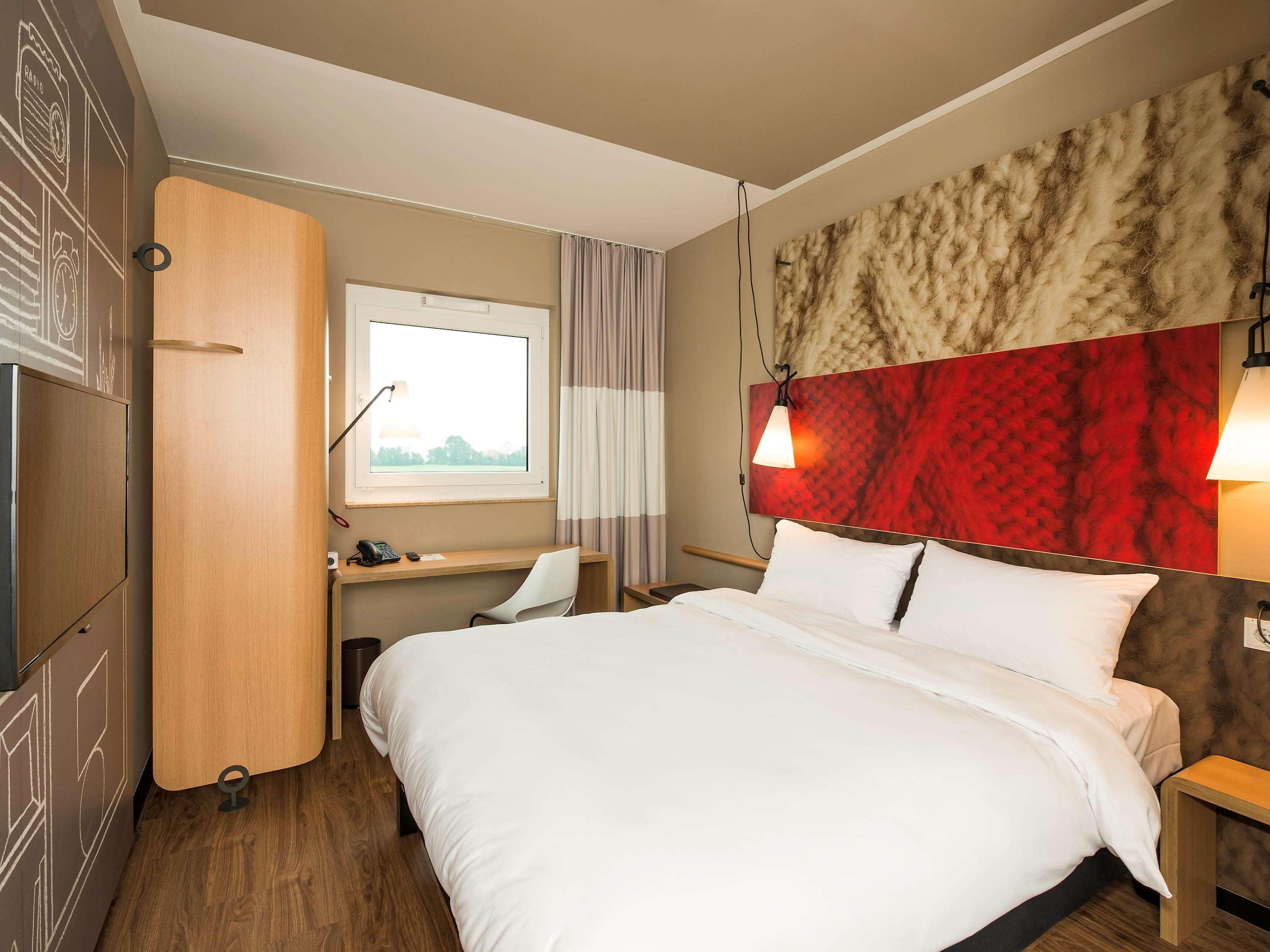 Hotel Ibis Muenchen Airport Sued Hallbergmoos Exterior foto