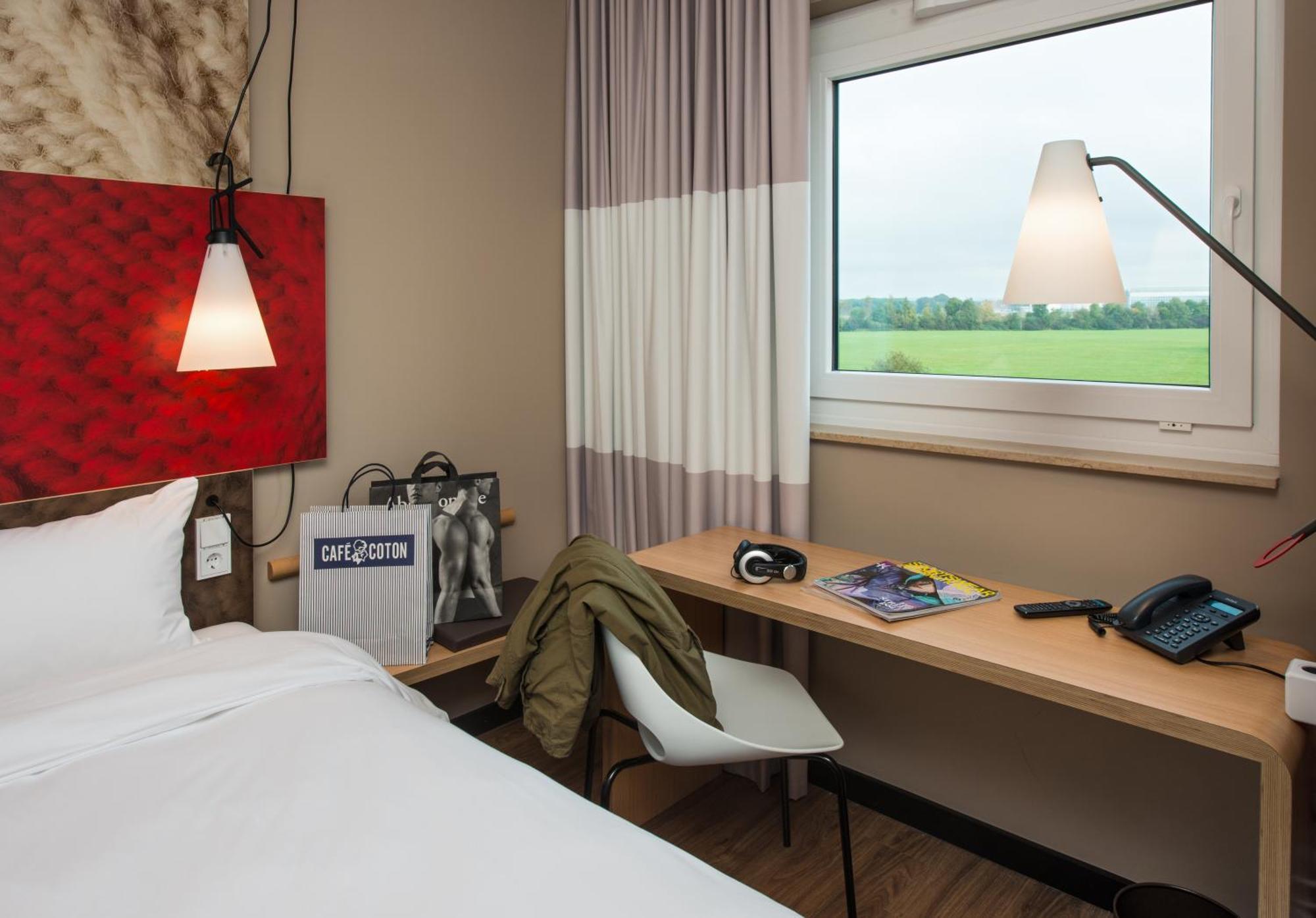 Hotel Ibis Muenchen Airport Sued Hallbergmoos Zimmer foto